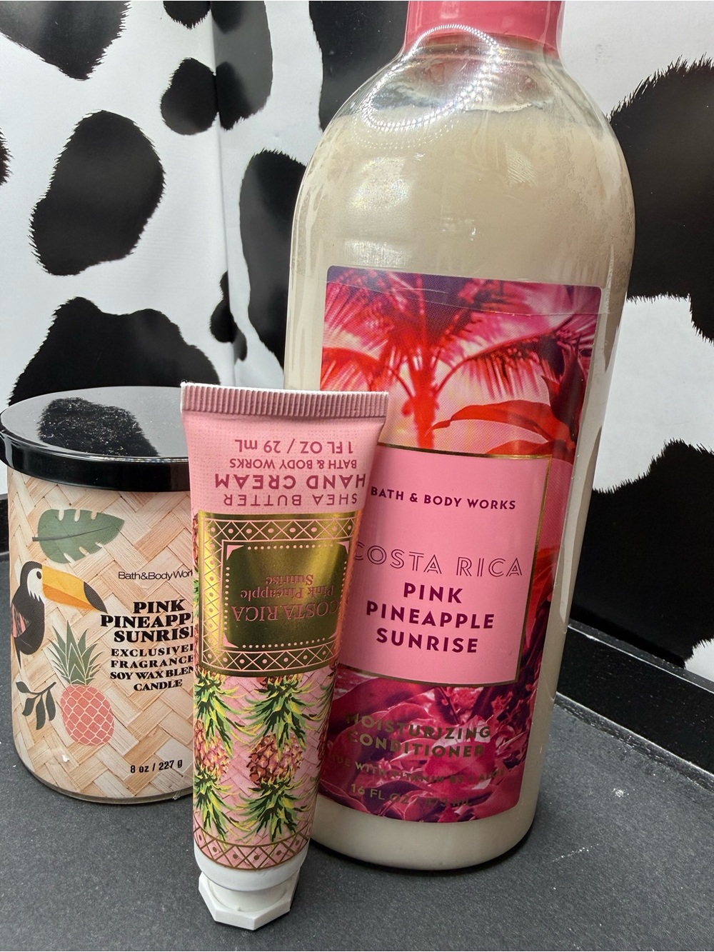 Bath & Body Works Pink Pineapple Sunrise Moisturizer & Hand Cream set - Pink